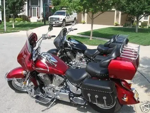 harley_trunk_tail_box_luggage_with_top_rack__rear_box_motorcycle_universal_black_motorcycle_trun.jpg