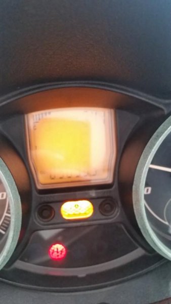 Piaggio MP3 250 LCD
