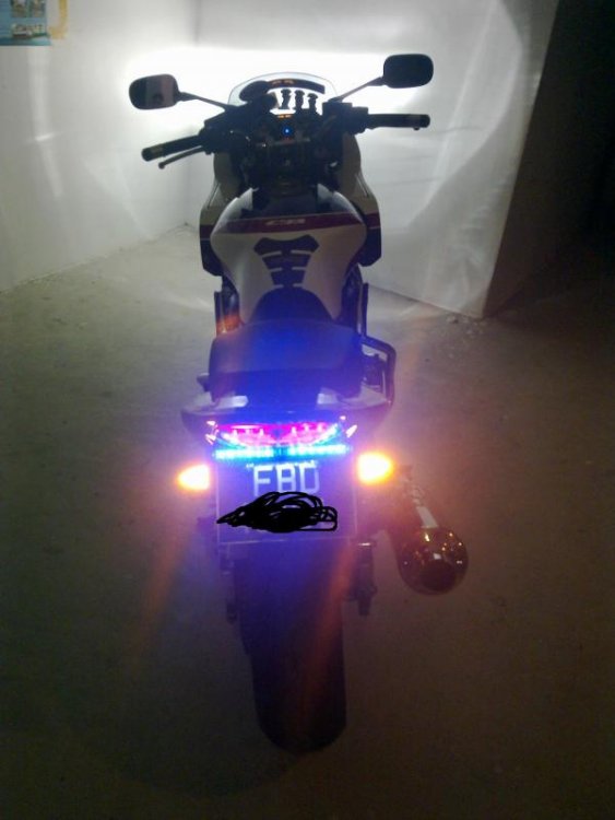 01052010010.jpg