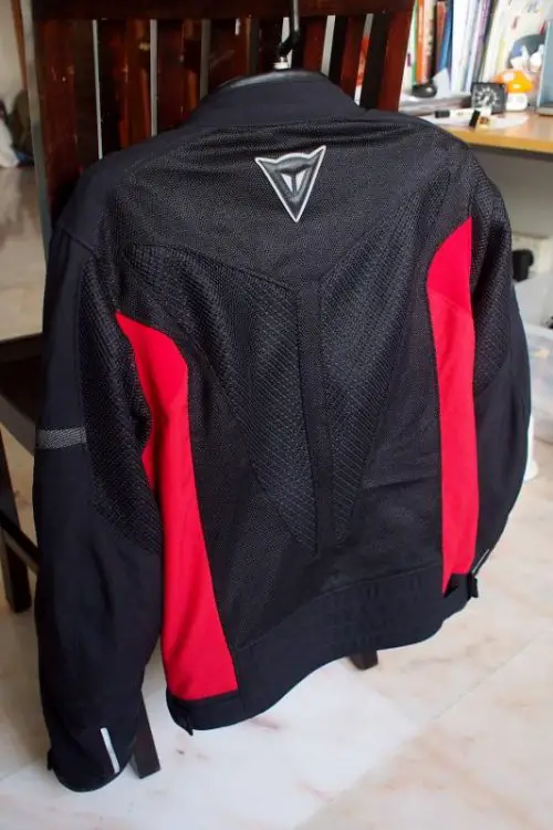 Dainese 3.jpg