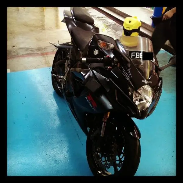 gsxr z.jpg