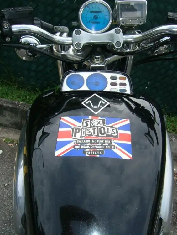V MAX 011.jpg