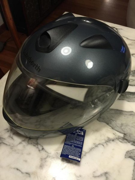 Schuberth S1-2.jpg