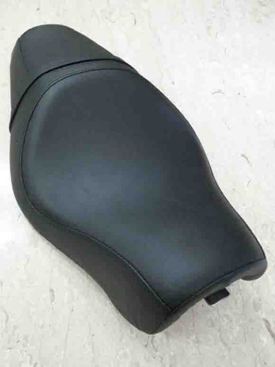 Sportster Seat 2.jpg