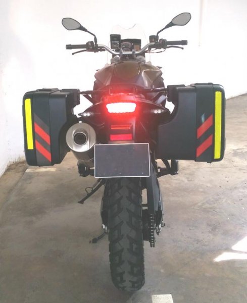 BMW-Vario Panniers 2.jpg