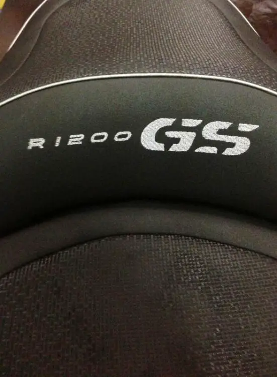 Bsgster Seat 03.jpg