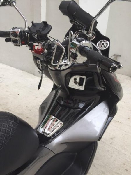handlebar View.jpg