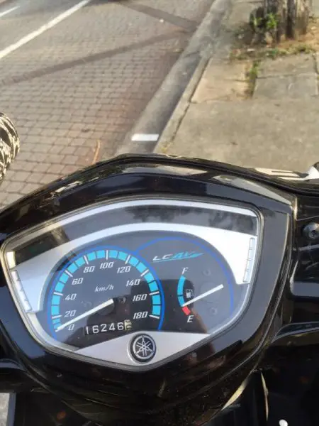 YAMAHA T135_02.jpg