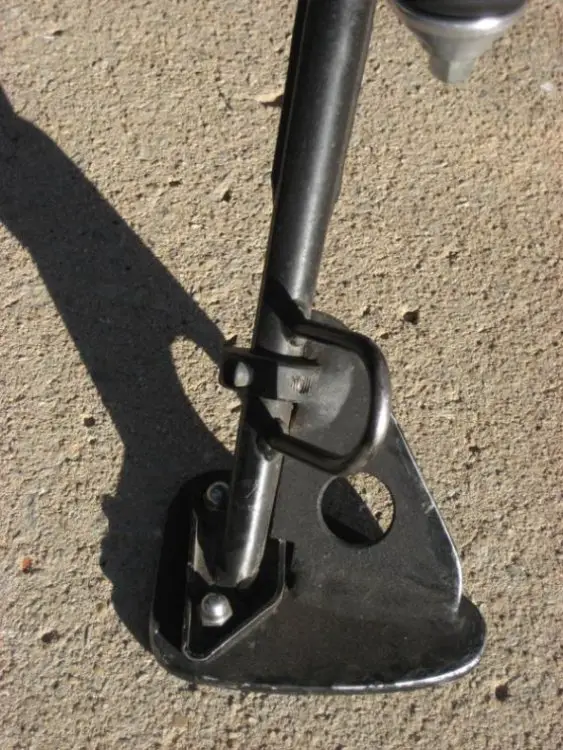 Side Stand - Bigger Baseplates.jpg