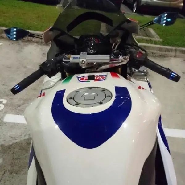 2005_cbr600rr_1500524683_a536ea39.jpg