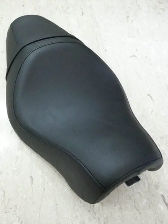 Sportster Seat B.jpg