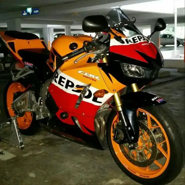 2014_honda_cbr600rr_1459184167_edcc643d.jpg