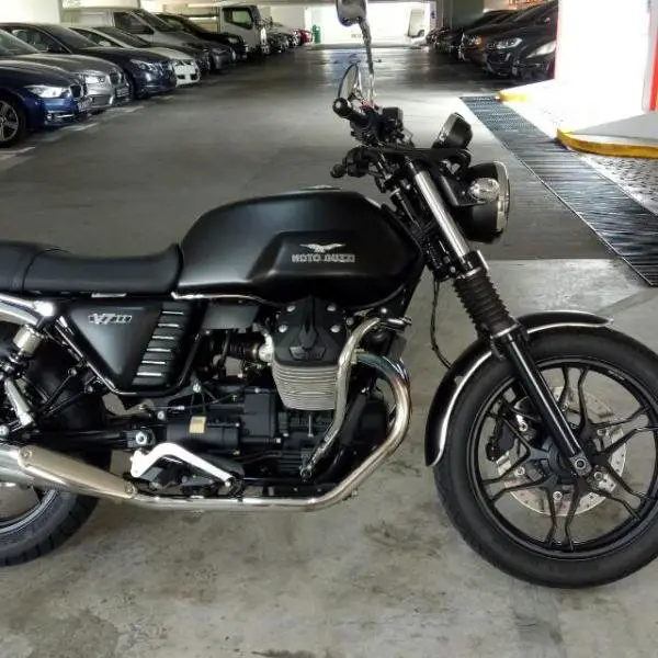 2016_moto_guzzi_v7_ii_stone_1478705247_83ac4fc1.jpg