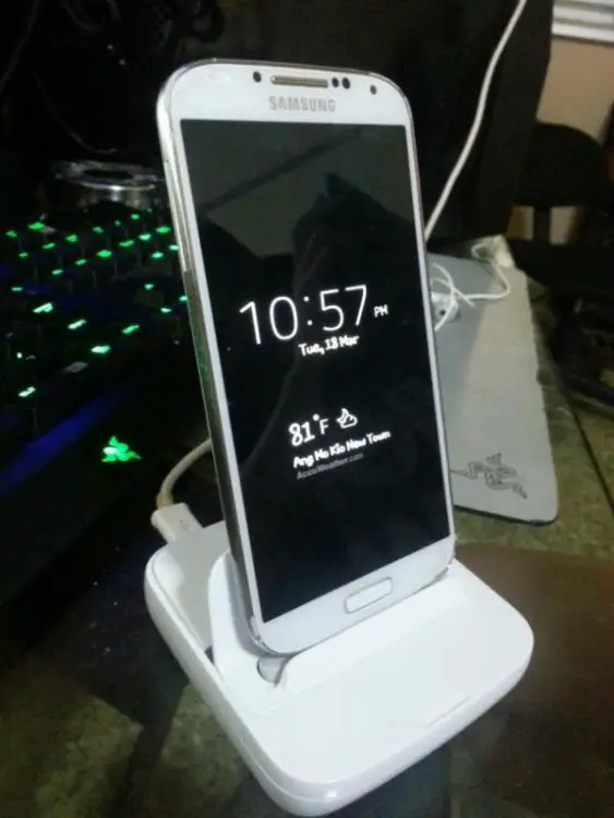 desktop dock1.jpg