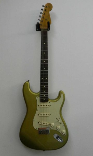 Fender Stratocaster.jpg