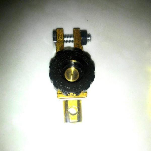 battery_cut_off_switch_1433498300_b7527c02 (1).jpg