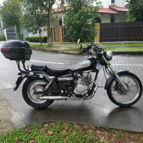 Honda Rebal CA125X_02.jpg