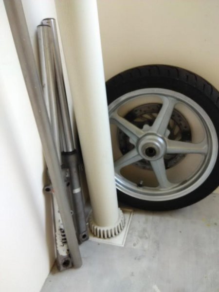 Front Fork.jpg
