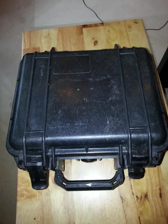 Box 2.jpg