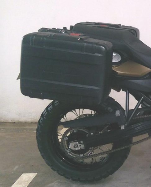 BMW-Vario Panniers 1.jpg