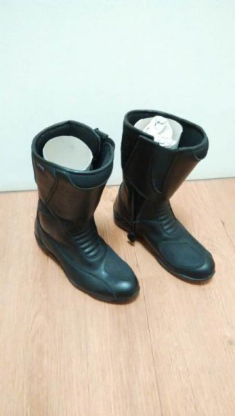 36 TCX Goretex1.jpg