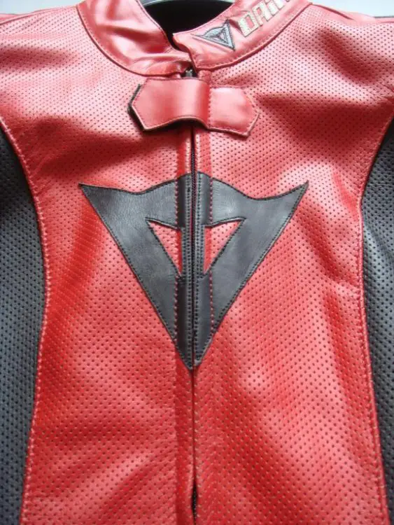 Dainese full Suit front closeup.jpg