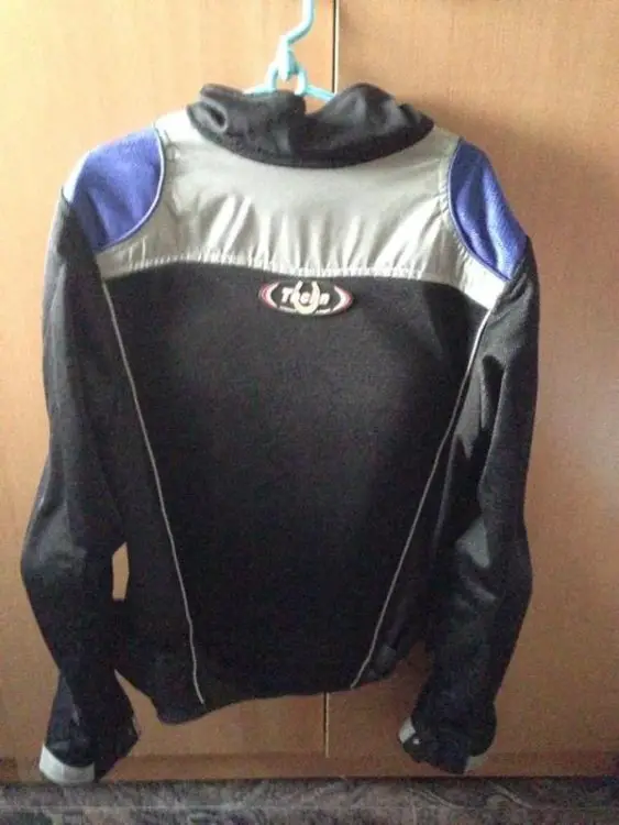 jacket back.jpg