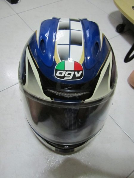Agv1.jpg