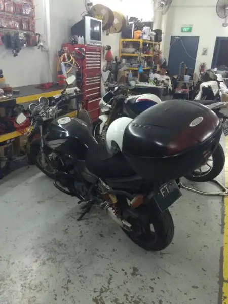 CB40012.jpg