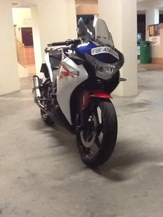 CBR-2.jpg