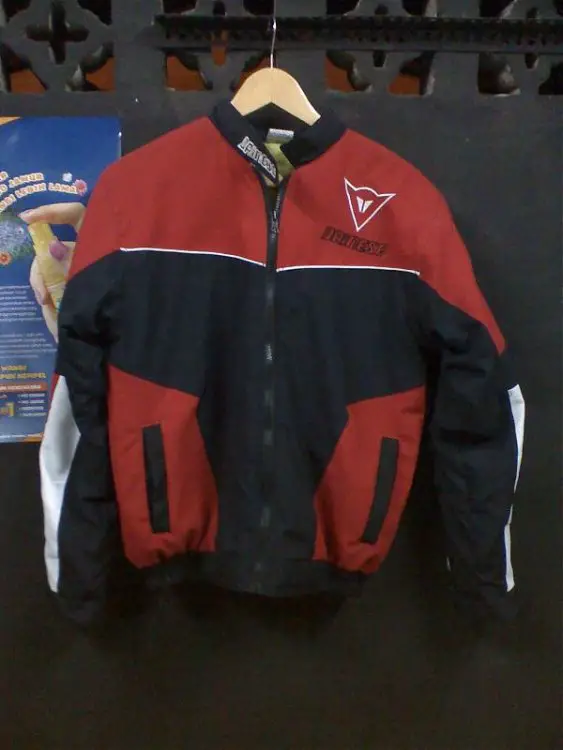 Dainese.jpg