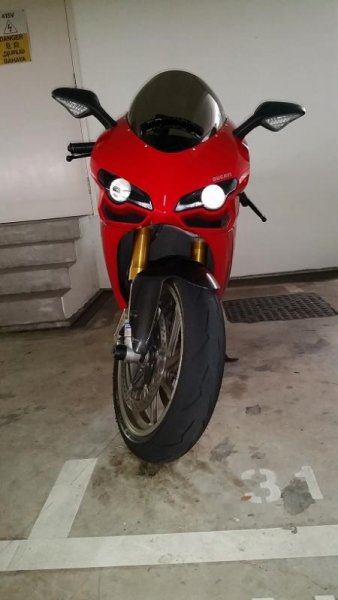 FRONT.jpg