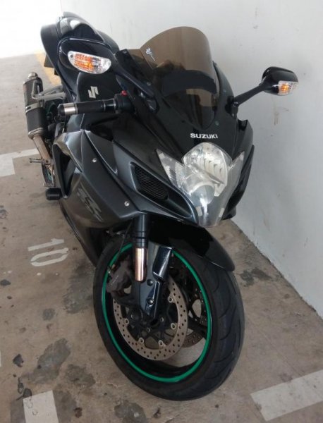 GSXR750_2.jpg