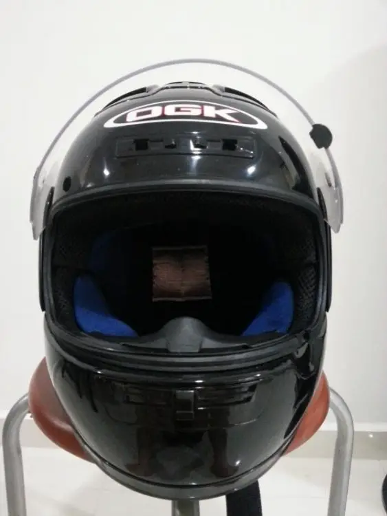 HelmetFront.jpg