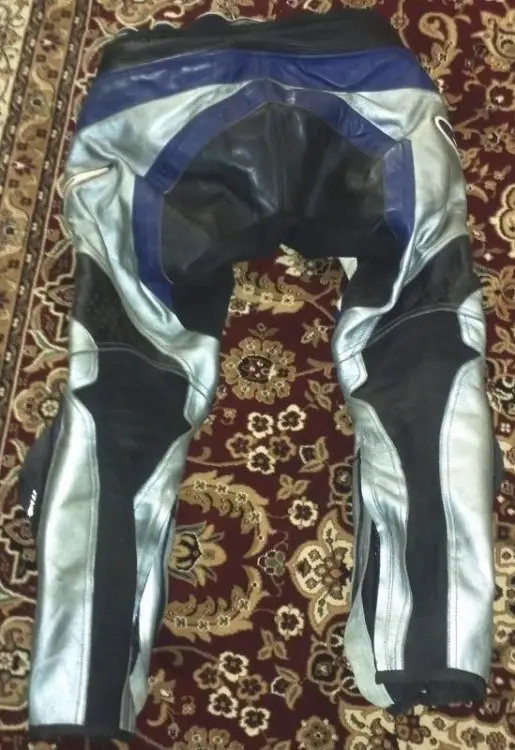 Suit3.jpg