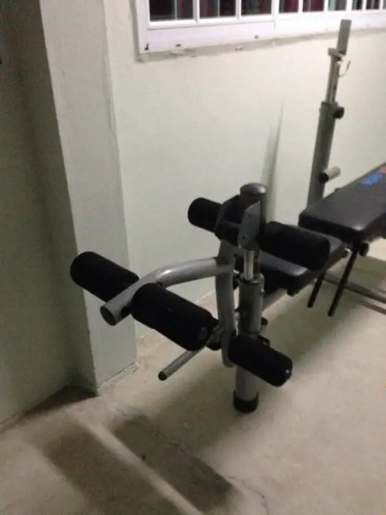 bench2.jpg