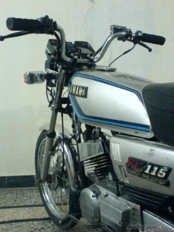 bikepics-1549928-800_D67_PakWheels(com).jpg