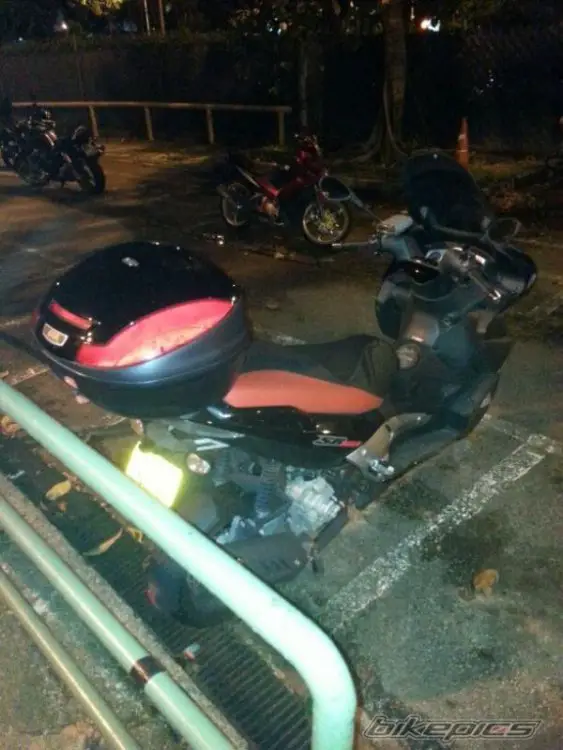 bikepics-2613806-full.jpg