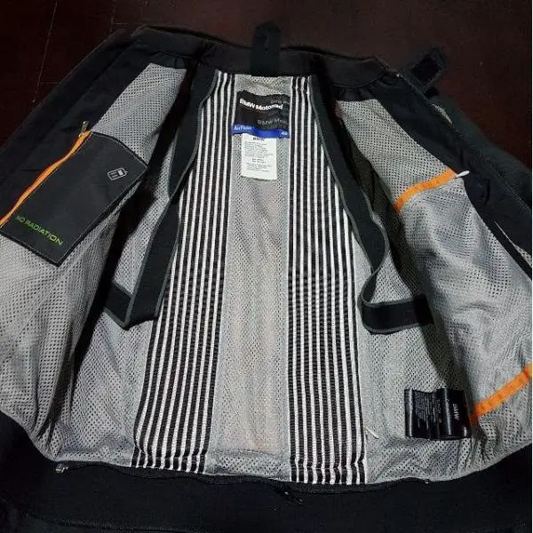 bmw_airflow_jacket_2.jpg