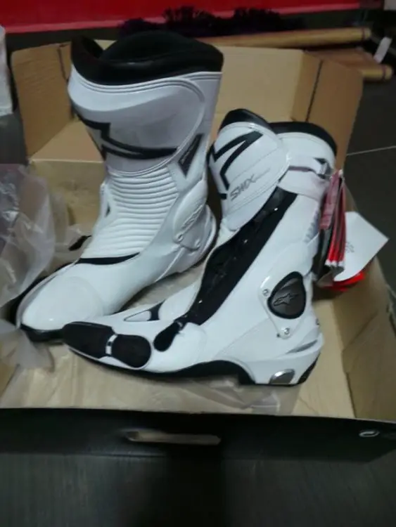 boots.jpg