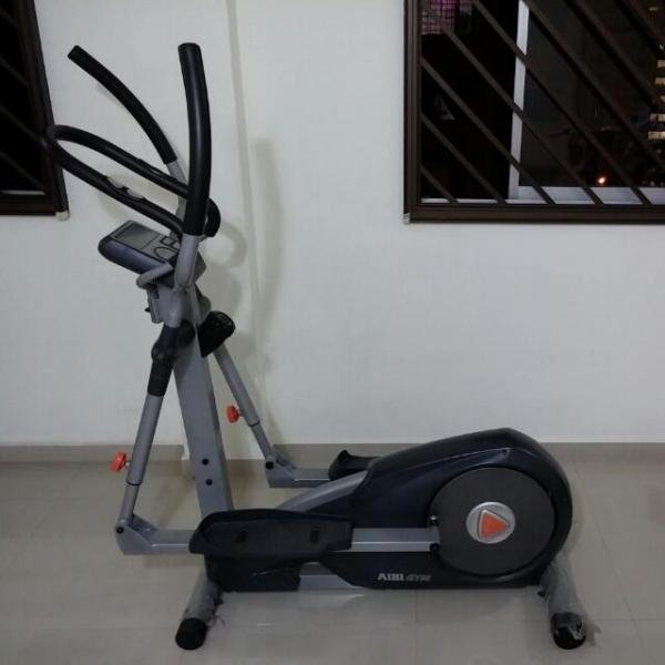 carousell_1410880558937_0.jpg