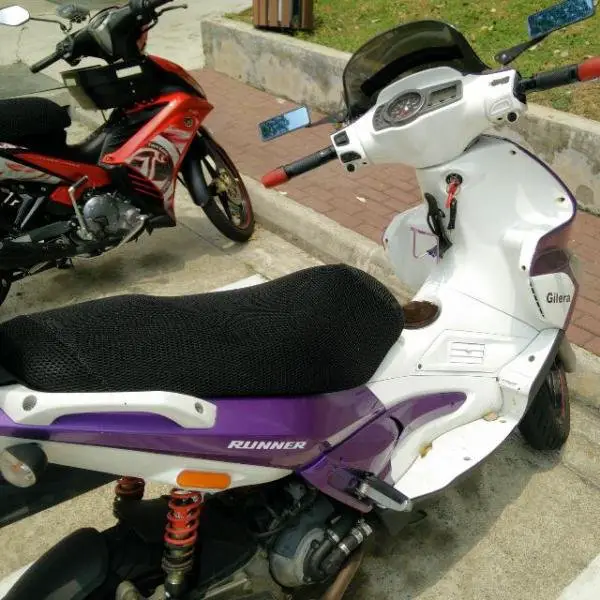 carousell_1411970993193_1.jpg