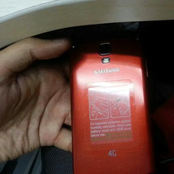 carousell_1412334925428_0.jpg