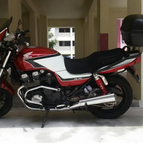 carousell_1414015371752_0.jpg