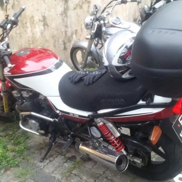 carousell_1414015371752_1.jpg