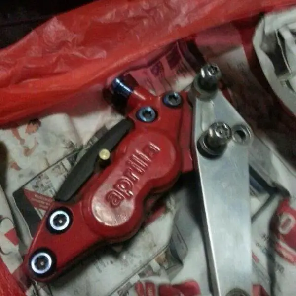 carousell_1417848966323_0.jpg