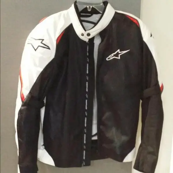 carousell_1422887036250_0.jpg