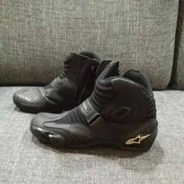 carousell_1422890164712_0.jpg
