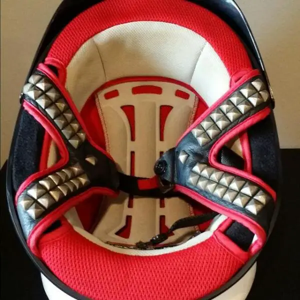 carousell_1424916477938_2.jpg