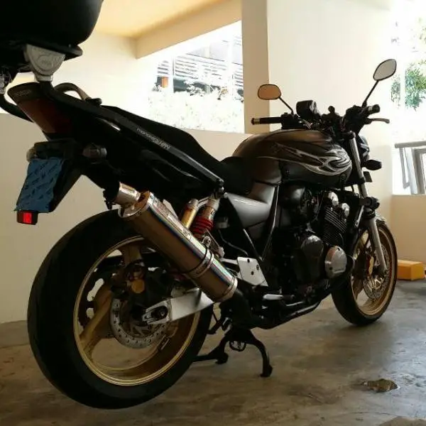 carousell_1426476988216_1.jpg